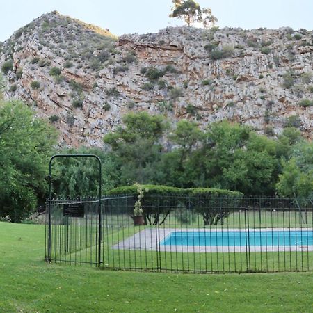 Rainbow Glen Self Catering Chalets Монтегю Экстерьер фото