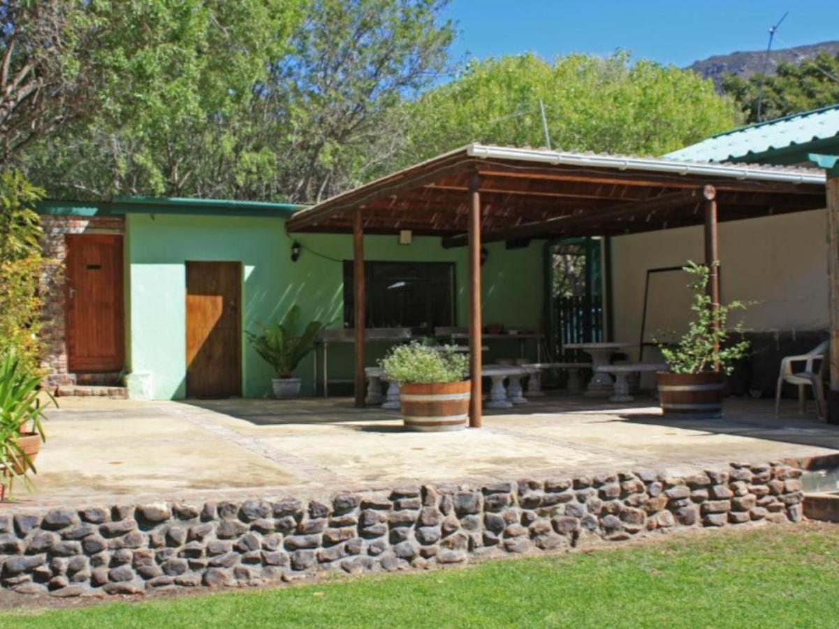 Rainbow Glen Self Catering Chalets Монтегю Экстерьер фото