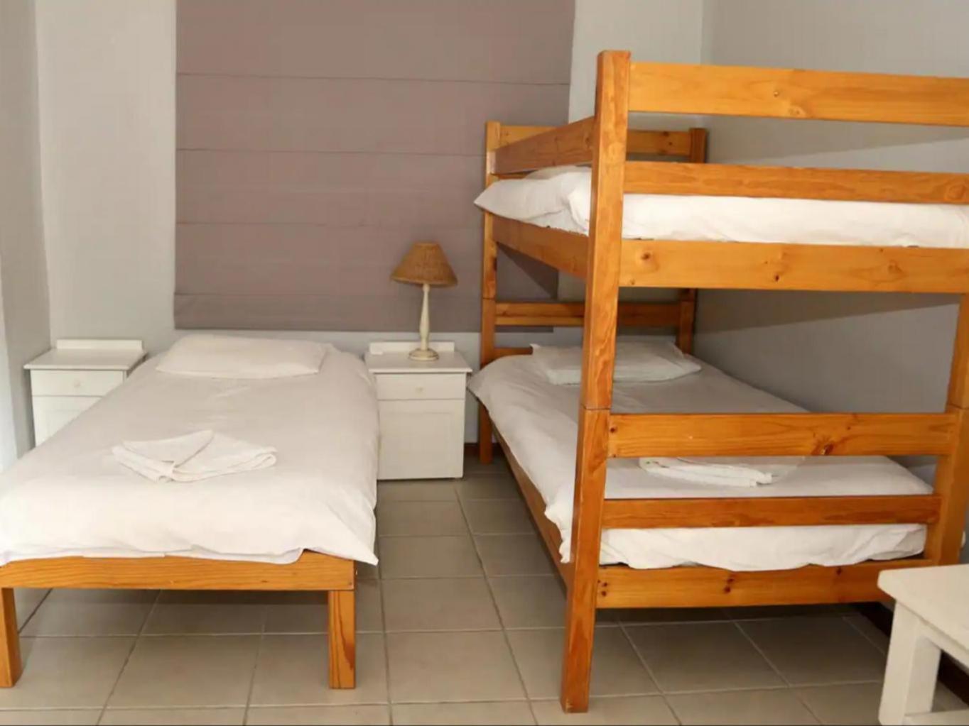 Rainbow Glen Self Catering Chalets Монтегю Номер фото