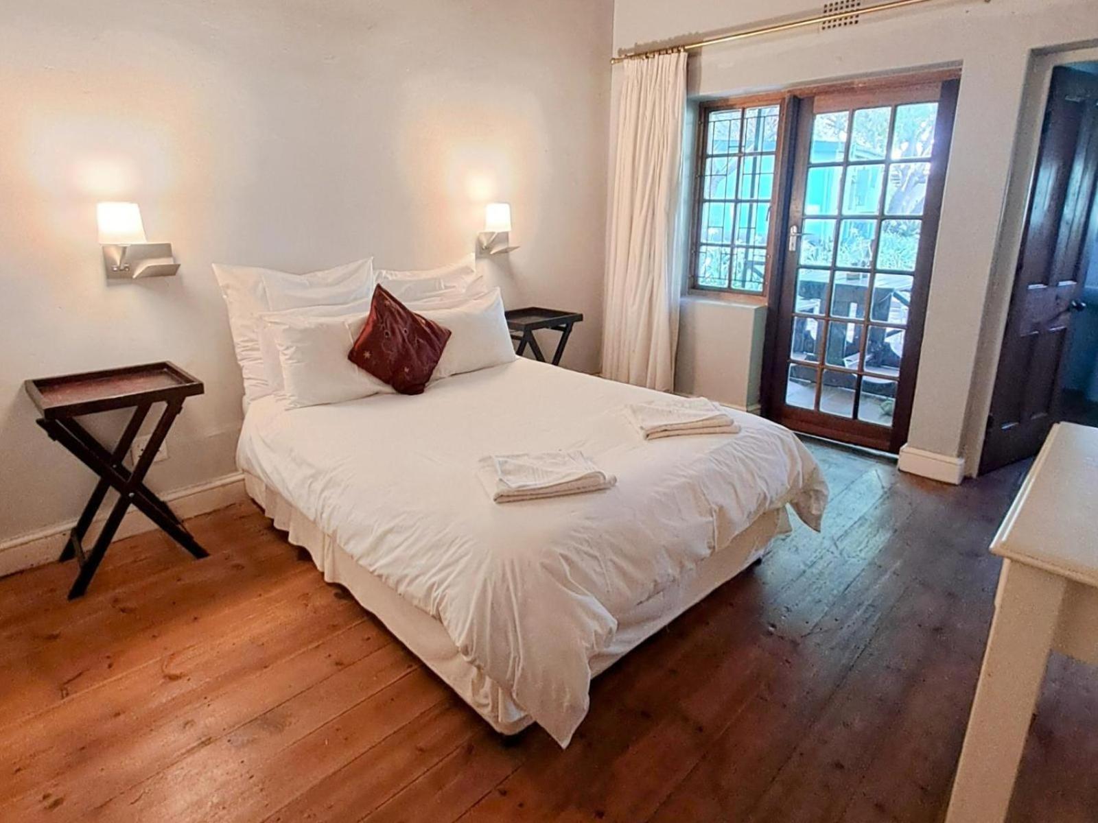 Rainbow Glen Self Catering Chalets Монтегю Номер фото
