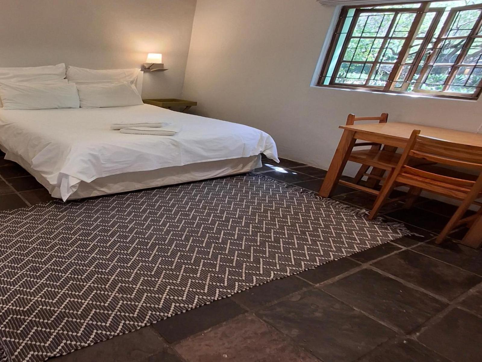 Rainbow Glen Self Catering Chalets Монтегю Номер фото
