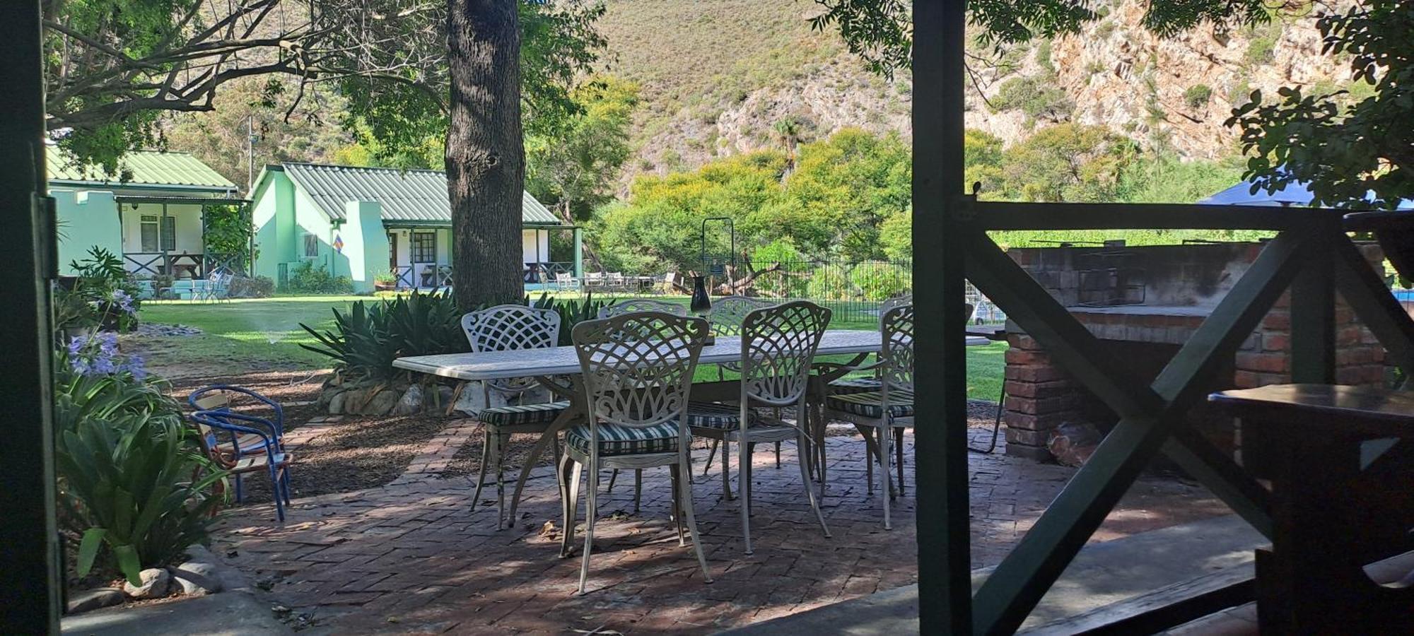 Rainbow Glen Self Catering Chalets Монтегю Экстерьер фото